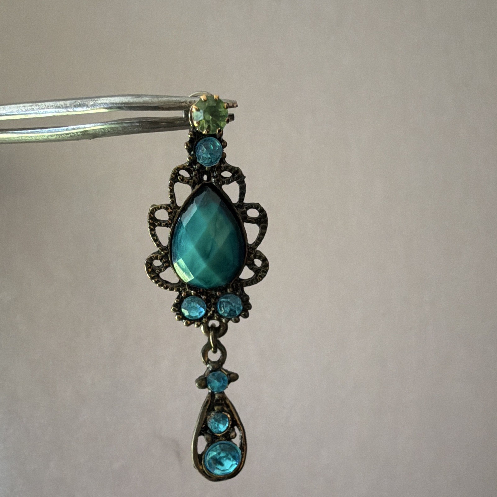 Gold Tone Brass, Blue Crystal Teardrop Dangle Screw Back Earrings