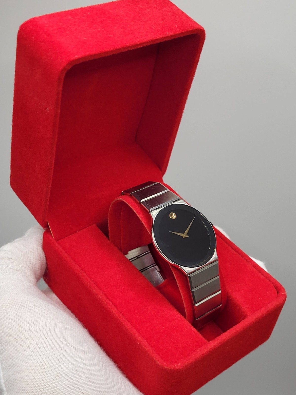 32mm [RARE] Ultra THIN Movado 1990 Museum Women’s Watch 84-40-880 Swiss 7.5″