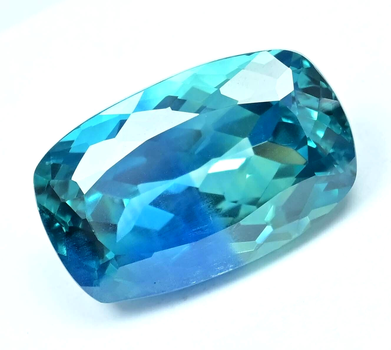 26.75 Ct Natural Greenish Neon Blue Paraiba Tourmaline Flawless Loose Gemstone