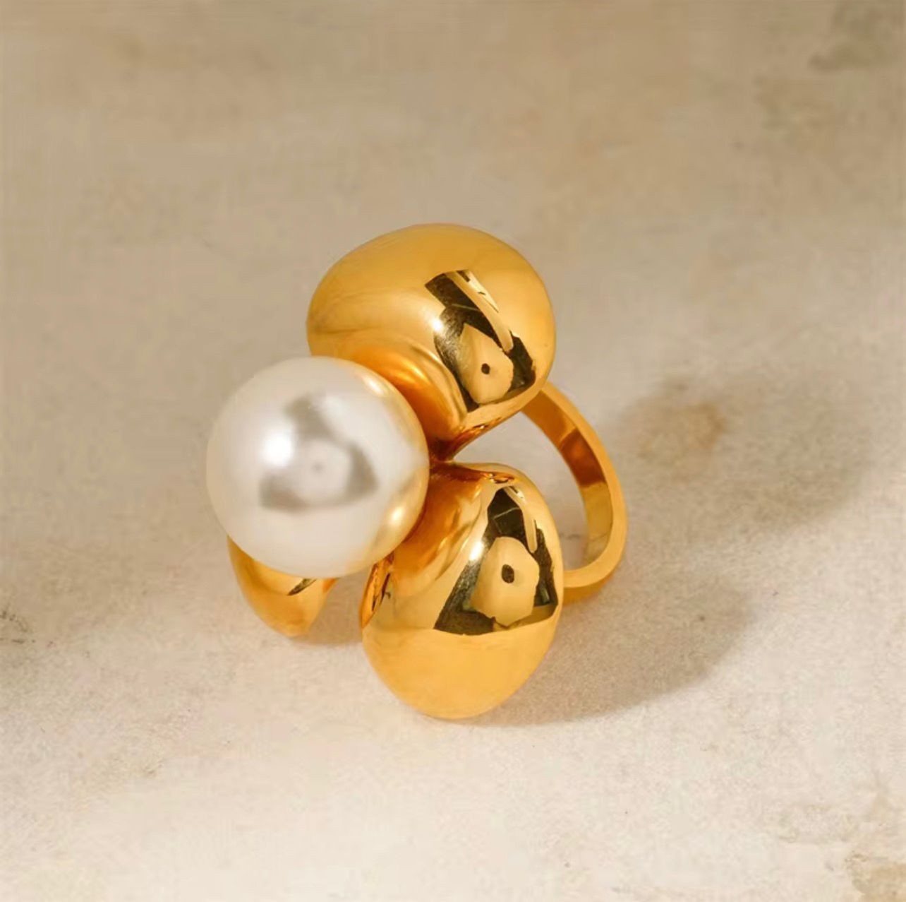 Women’s Gold Tone Faux Pearl Statement Ring Adjustable Fashion Jewelry