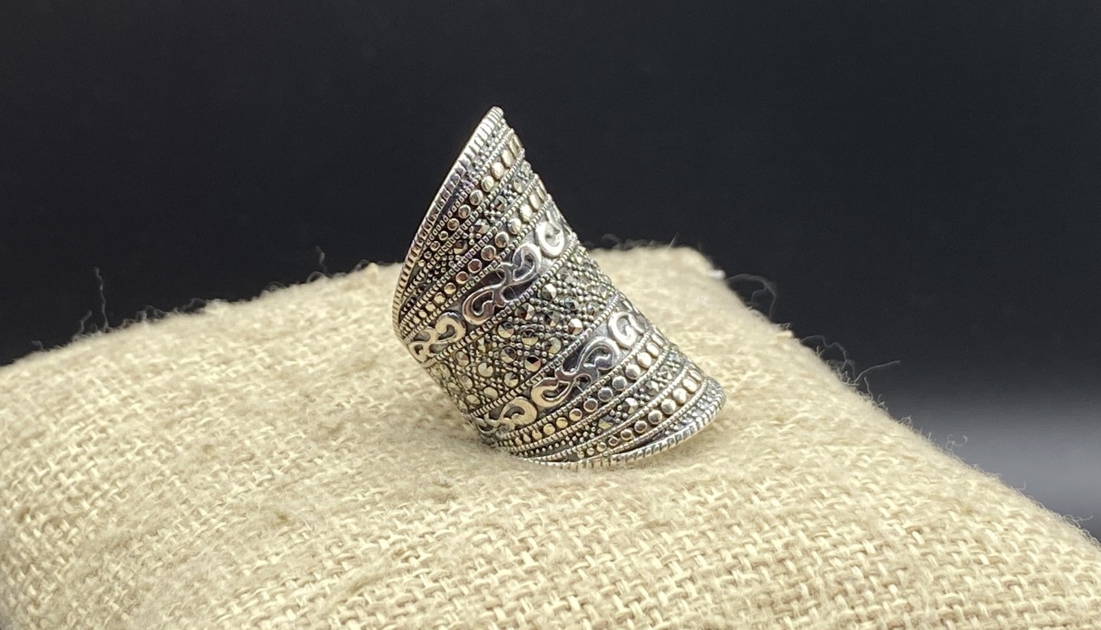 DESIGNER-Sterling Bali Style Tall Concave Marcasite Dotted Scroll Ring-SIZE 6