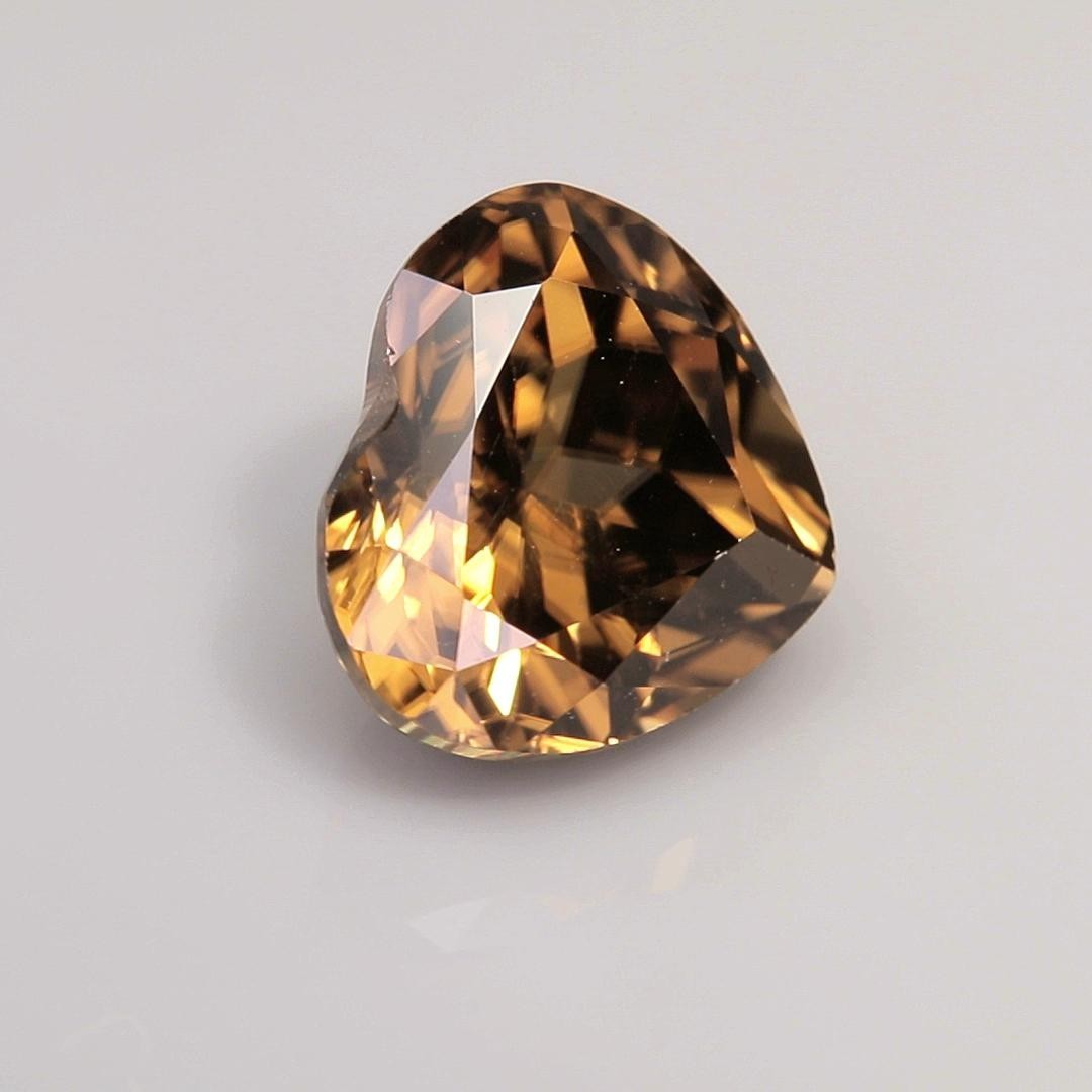 3.59 carats – Lustrous Untreated Cognac Brown Natural Zircon 2507671-14