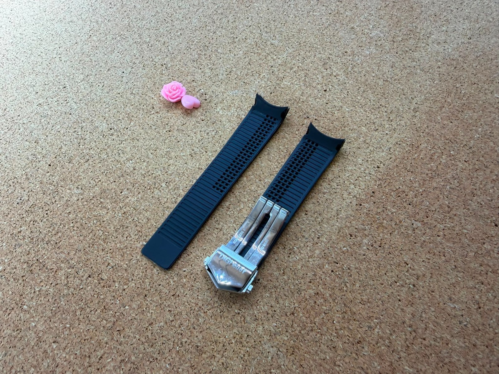 22mm Tag Heuer Black Rubber Watch Strap With Stainless Steel Clasp