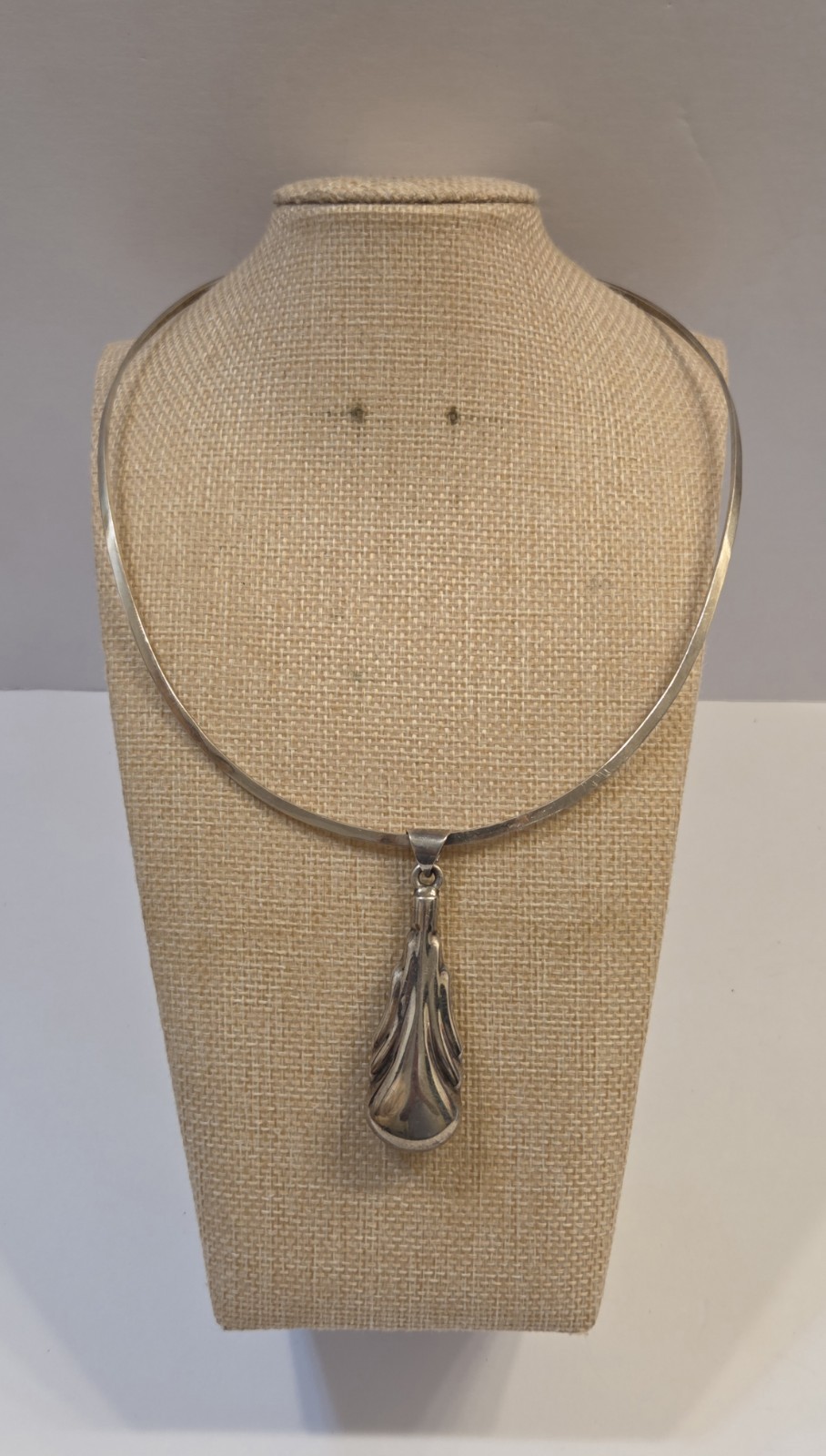 Heavy Victorian Sterling Silver Perfume Pendant On 18″ Collar Necklace