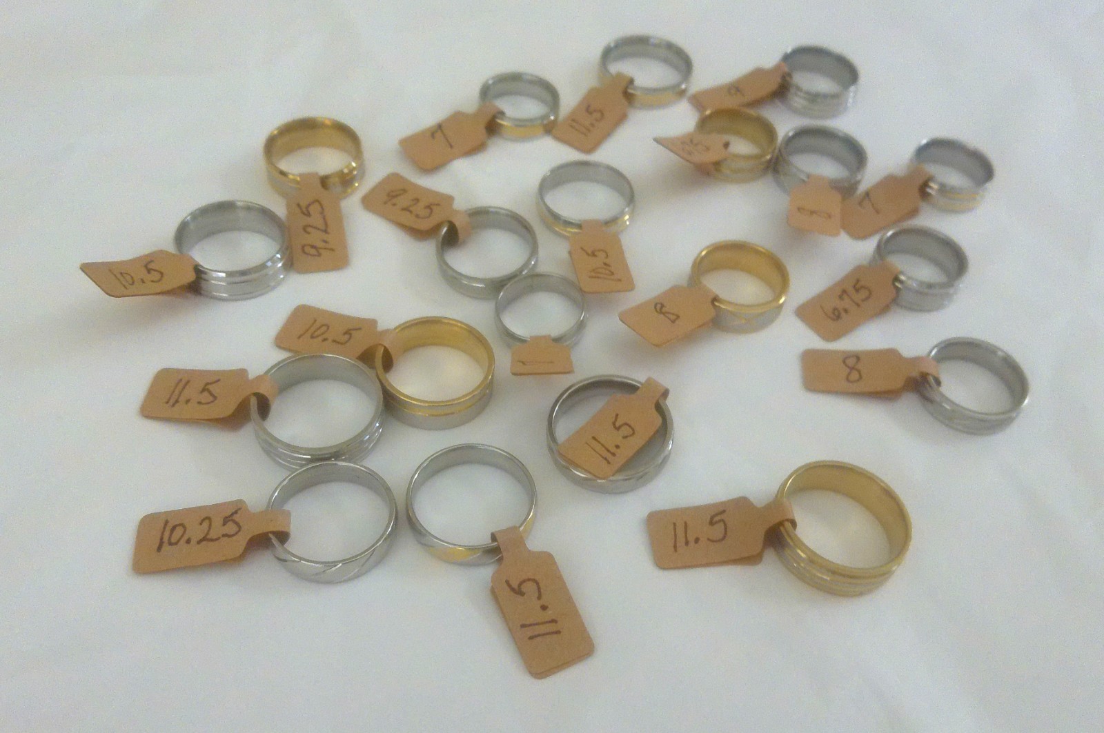 New Goldtone Silvertone Textured Band Rings Assorted Sizes & Widths as Pictured