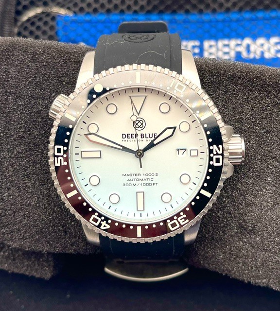 Deep Blue Master 1000 II Automatic Diver — White Mother of Pearl Dial (100% Unwo