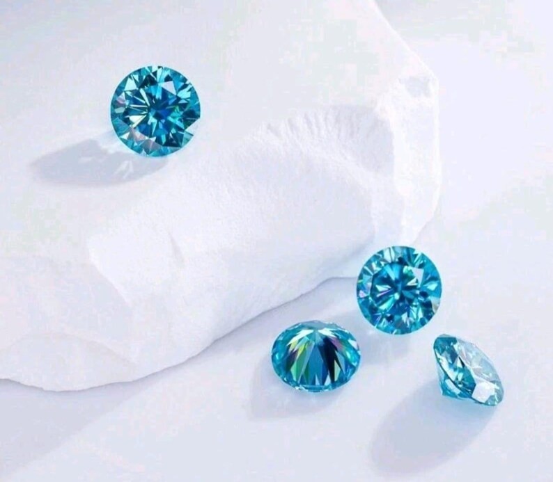5 CT Blue Color Round Cut VVS1 Lab Grown Moissanite Diamond Gemstone 11.50MM
