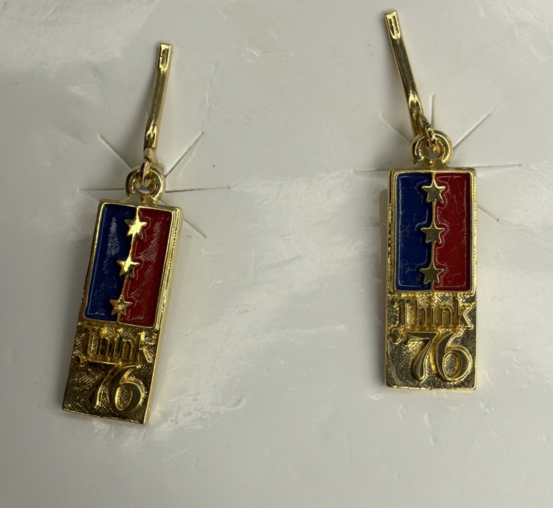 Vintage 1976 Bicentennial ‘Think 76’ Enameled Earrings Patriotic Americana”