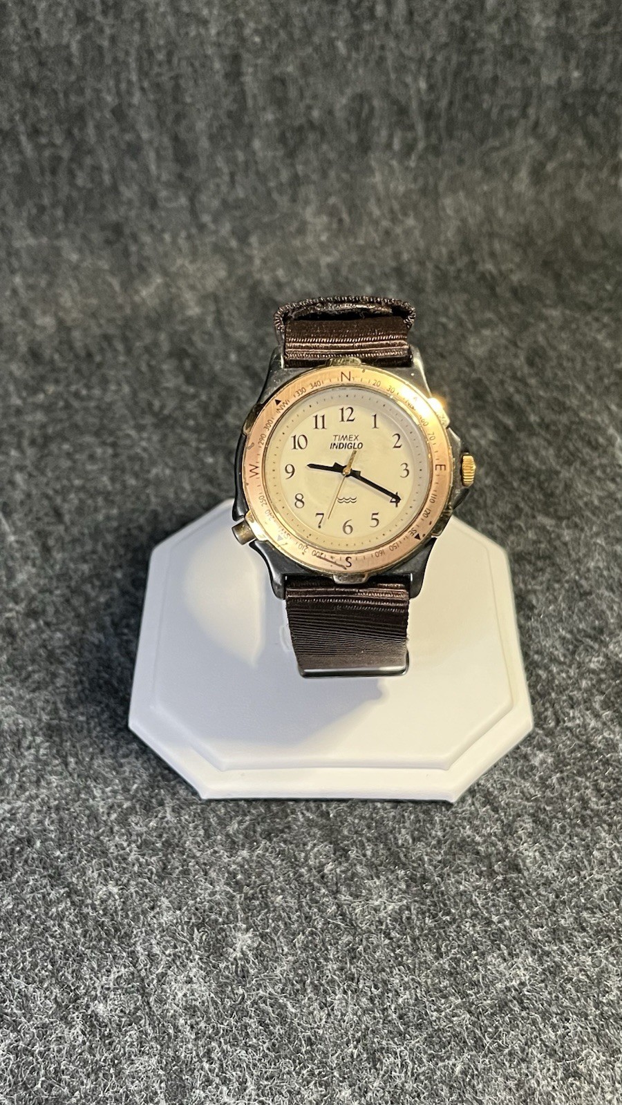 1994 Vintage Timex Indiglo Compass Quartz Watch New Battery Runs Great New Band