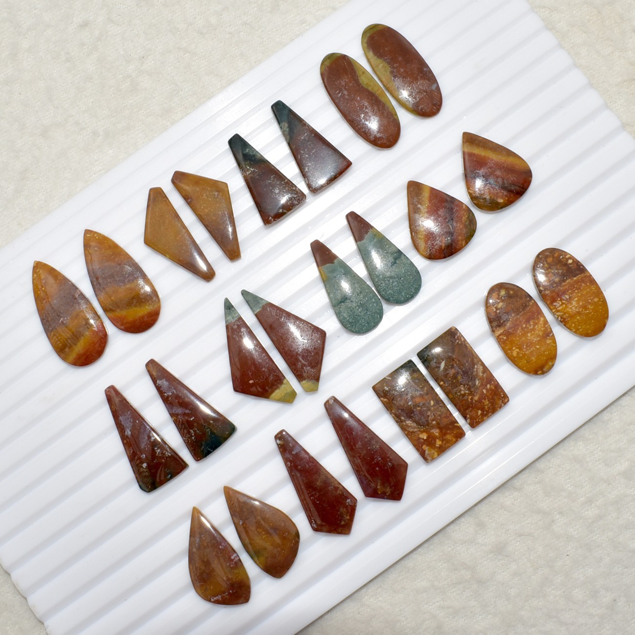 Natural Blood Stone Matching Pair Cabochon Loose Gemstone B434