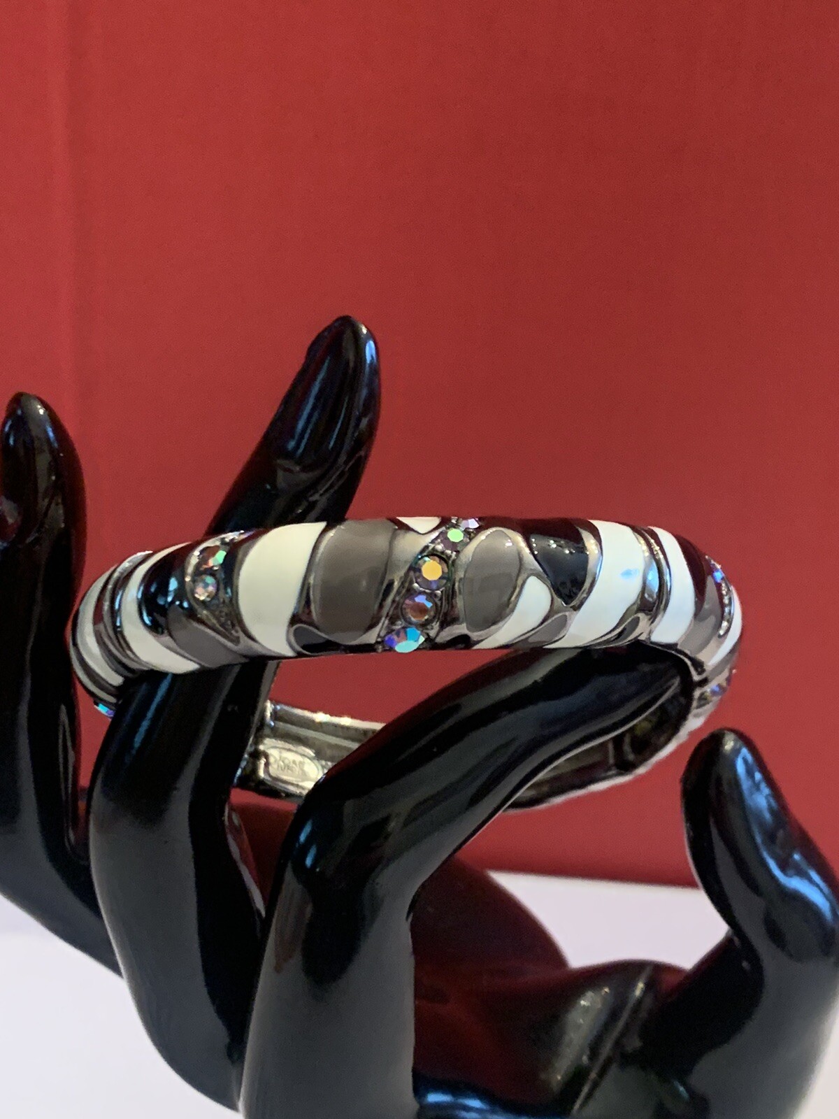 Joan Rivers Black/ Gray/ White Enamel Elastic Bracelet AB Crystals – BinT