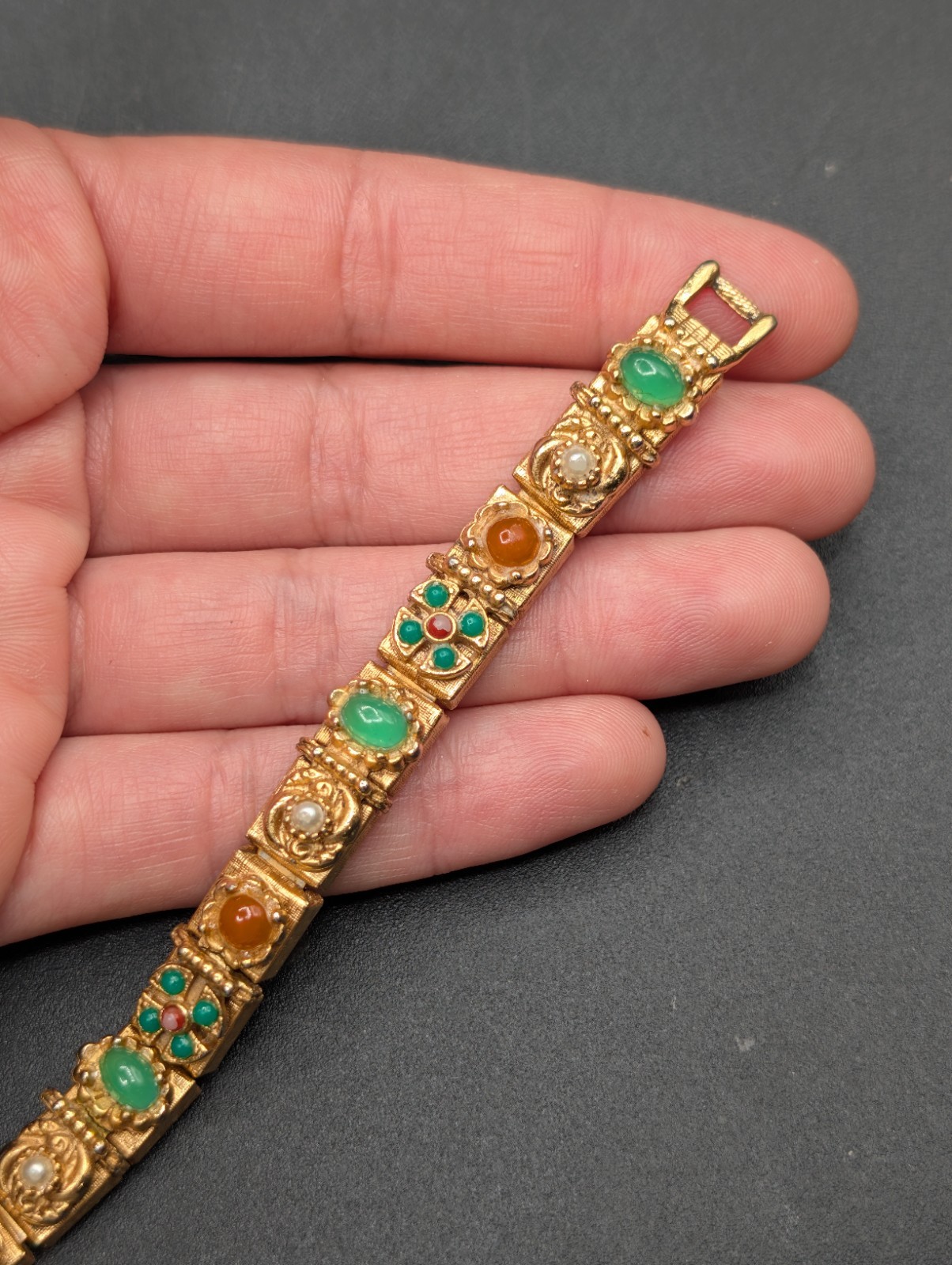 Vtg HATTIE CARNEGIE Signed Etruscan or Victorian Revival Gold Tone Bracelet