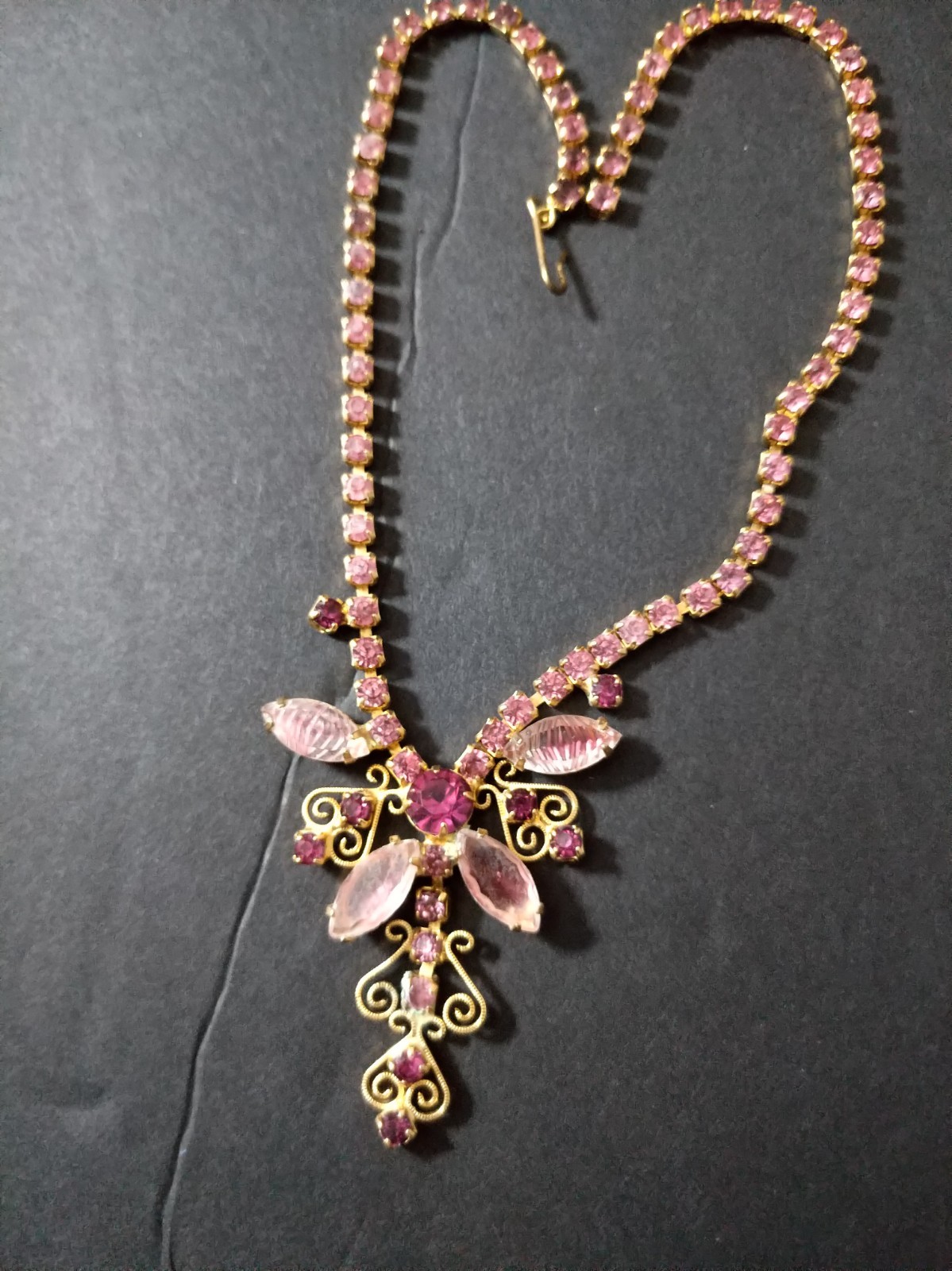 Rose Quartz Faux Stones Victorian Necklace For Jewelery Designer Needs Fastener