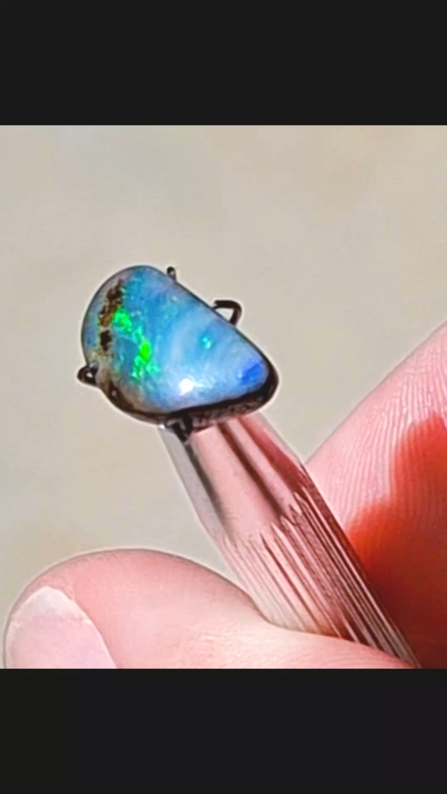 3.7ct Queensland Boulder Opal Natural Opal Gem, multicolour crystal faced.
