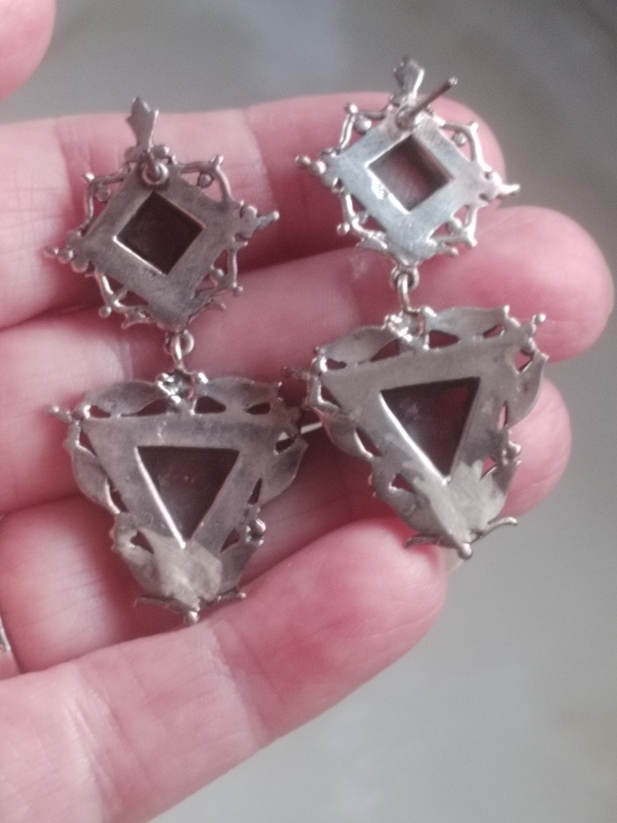 Carnelian Inset Triangle Drop Pierced Earrings