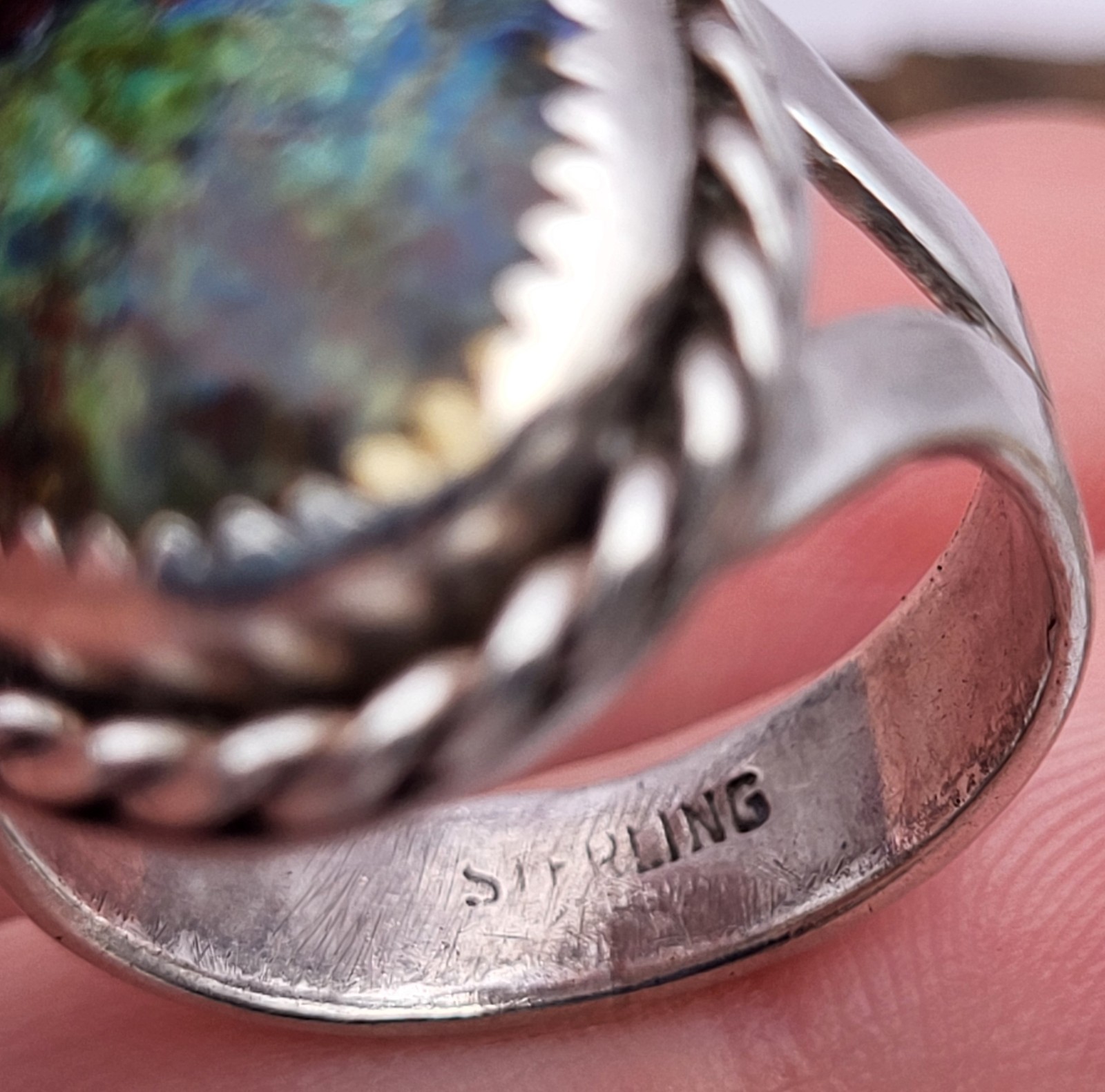 Beautiful Solid 925 Sterling Silver Oval Azurite Malachite Ring