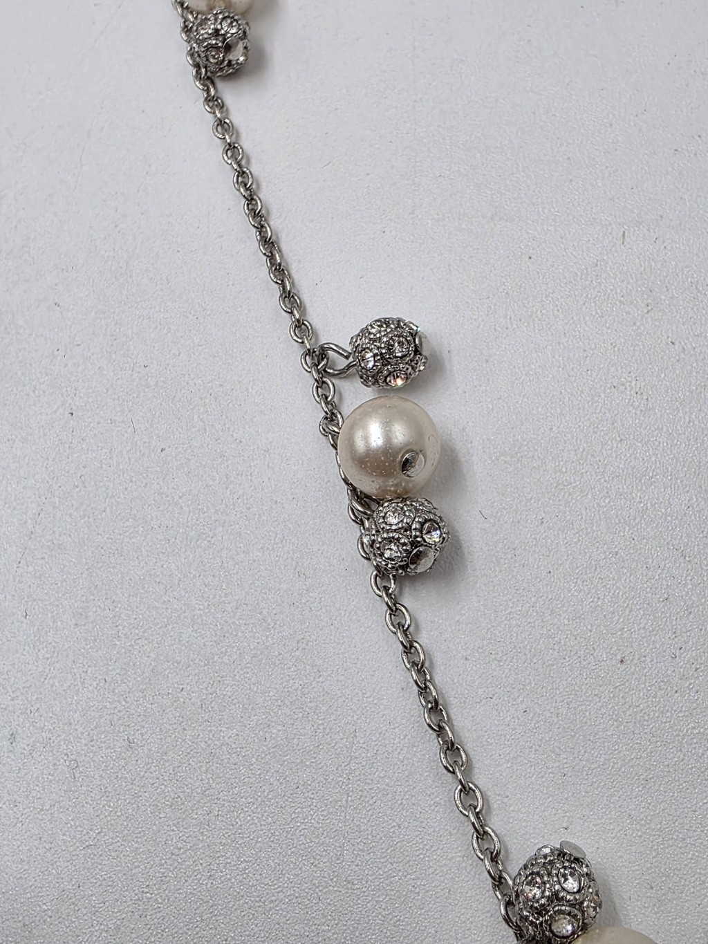 Ann Taylor Silver Tone Faux Pearl & Crystal Station Necklace 32″ Long