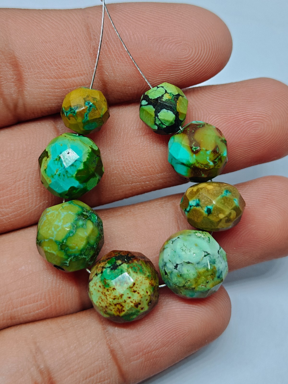 Natural Hubie Turquoise Faceted Round Beads, Loose Gemstone Jewelry Beads 65 Cts