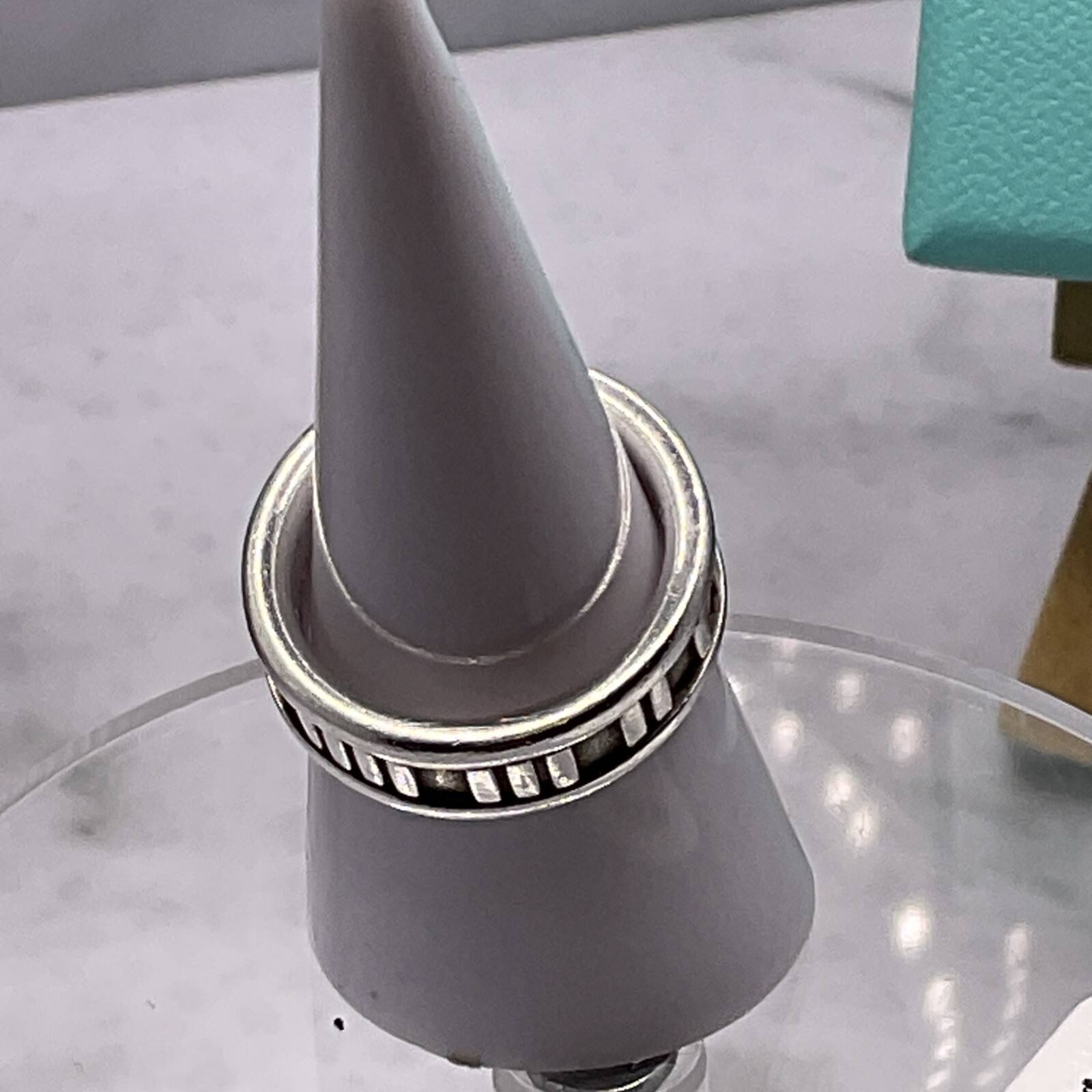 Tiffany & Co. 925 Atlas Ring. UK: K US: 5, U:50 .boxed & Pouch. 6.2mm Band.