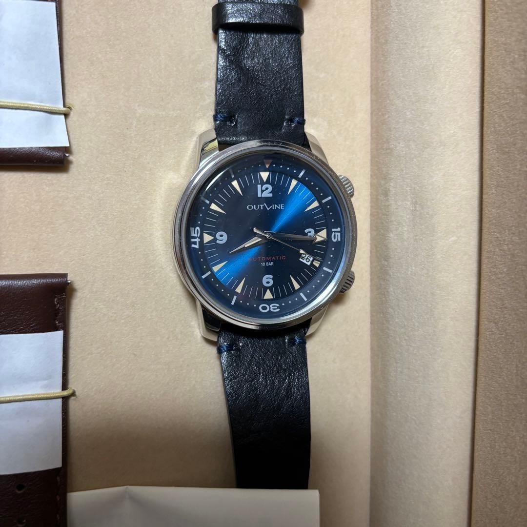 OUTLINE Compredive 1960 Mechanical Wristwatch
