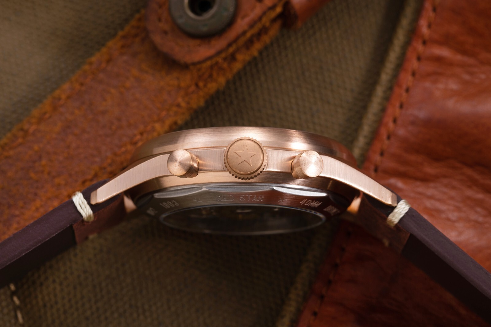 RED STAR 1963 Bronze Cusn8 SEAGULL ST19 Chronograph Watch 40mm Swan Neck 50M C3