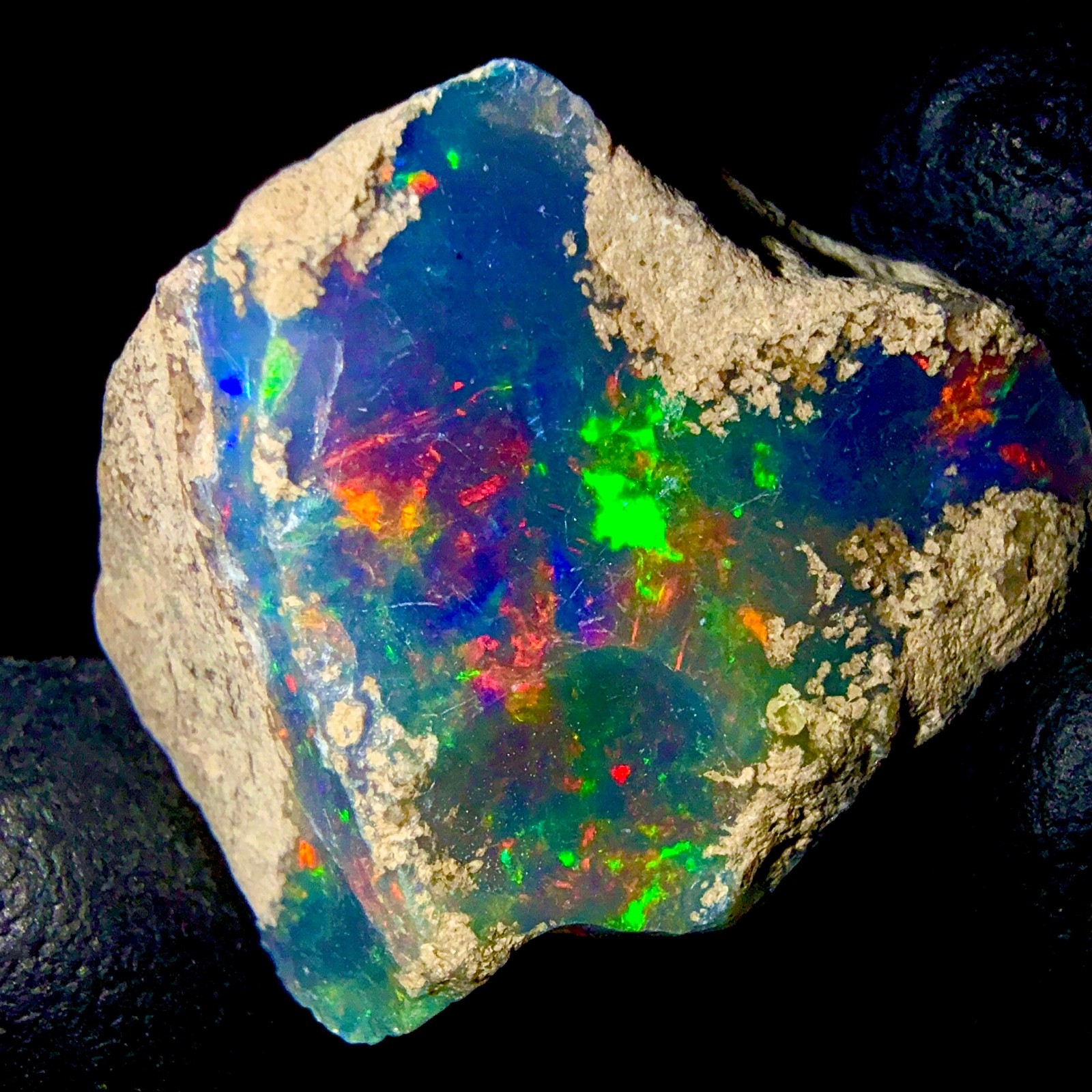 Ethiopian Opal, Natural Fire opal gemstone, Black Dry opal rough 27.5Ct 23×19 mm