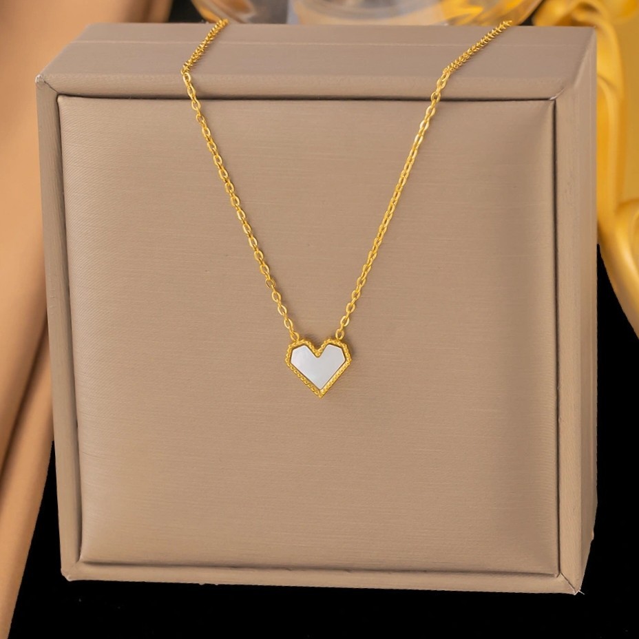 5 Pcs Pendant Necklace Set for Women