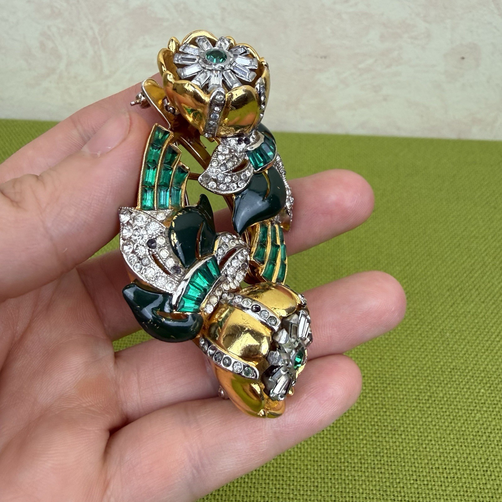 1930s Quivering Camellia Coro Duette Combo Double Brooch Pin Enamel Rhinestone