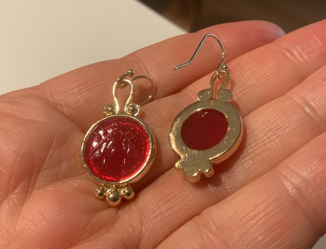 Museum Intaglio Bee Earrings Gold VTG Insect Bug Antique Boho Cottagecore Carved
