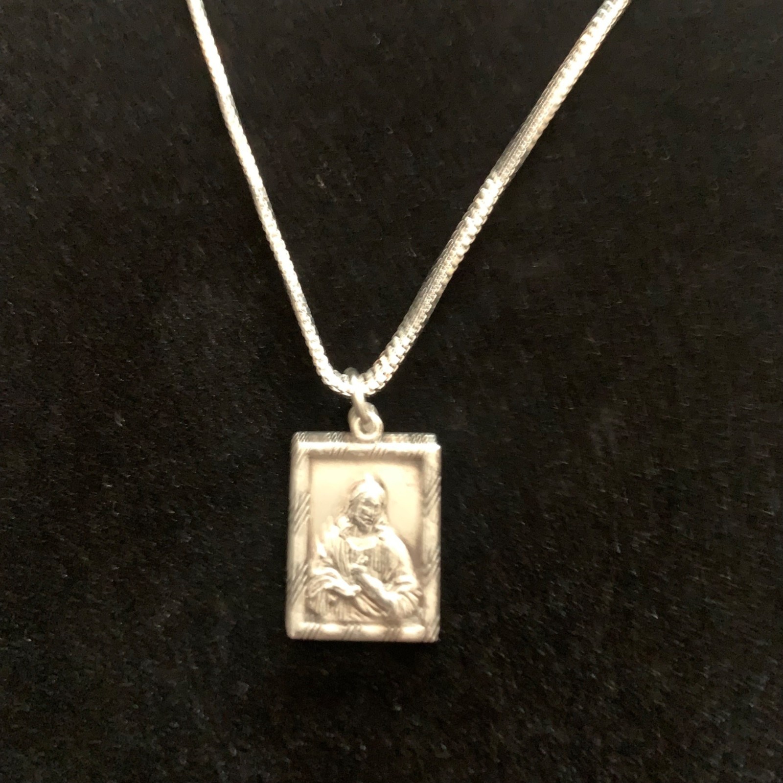 Vintage Sterling Silver Medal Pendant Necklace Sacred Heart Jesus Mary Pillar 6