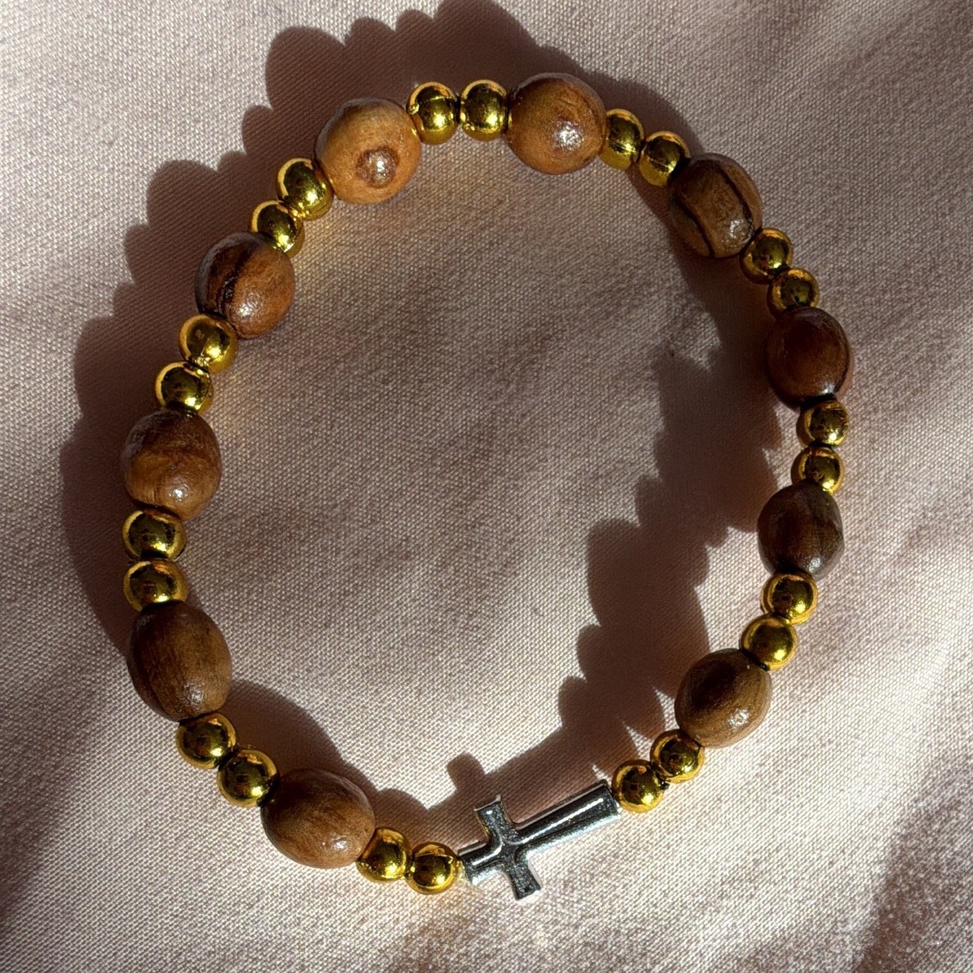 Brown Wood & Gold Tone Beaded Stretch Bracelet Religious Cross Dangle Charm