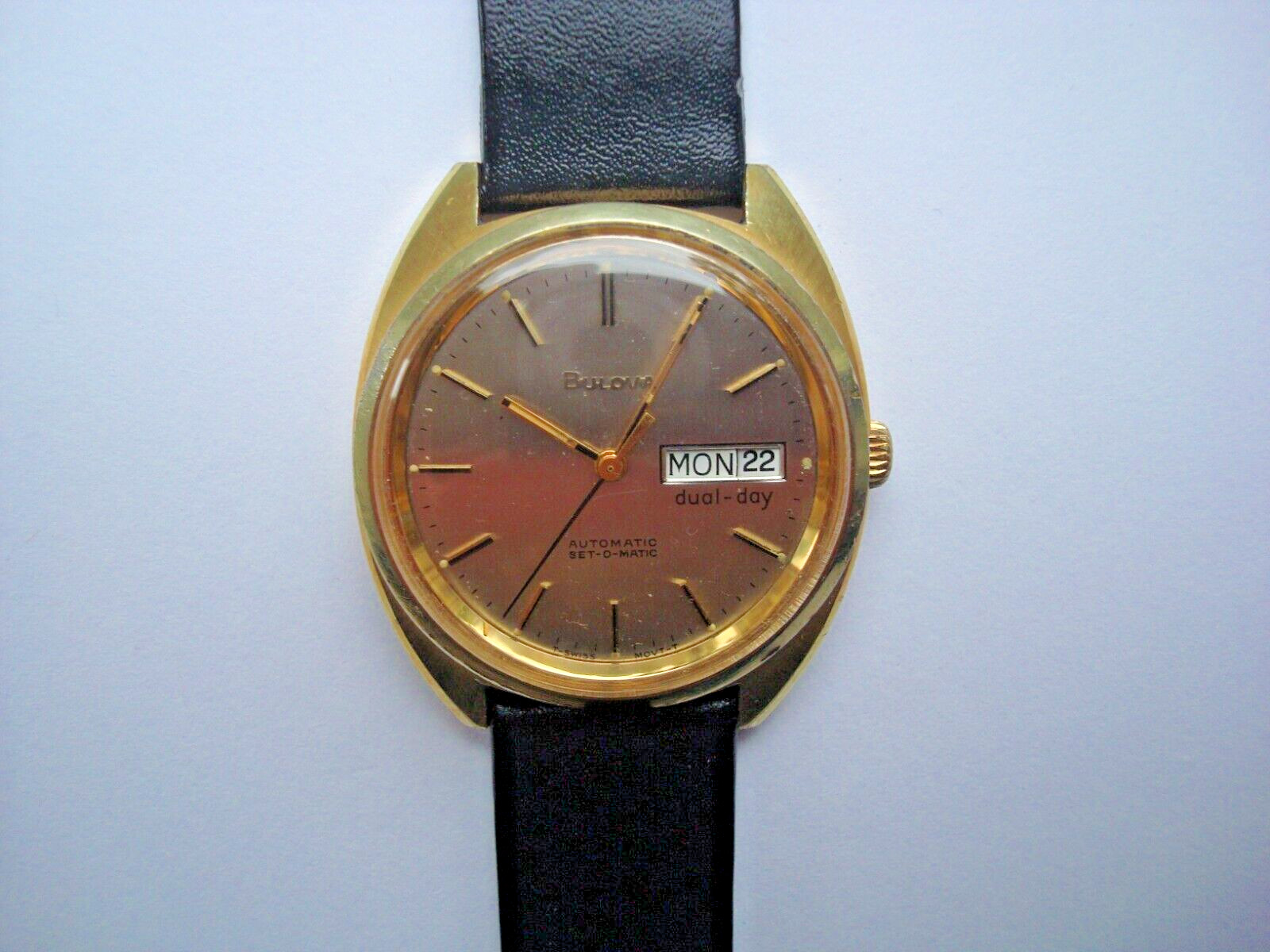 Bulova N7 Mens Automatic Watch 17j. ETA 2879 Day Date Quick Set New Band GC Runs