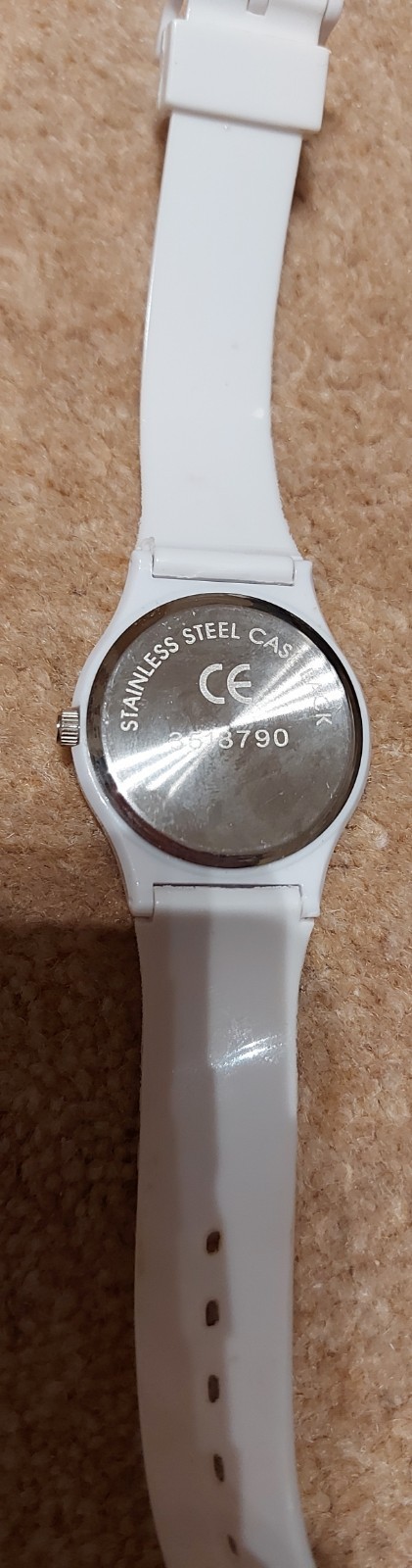 Three Untested Ladies Watches – one is New Look, one is Quartz – analogue 12 hr