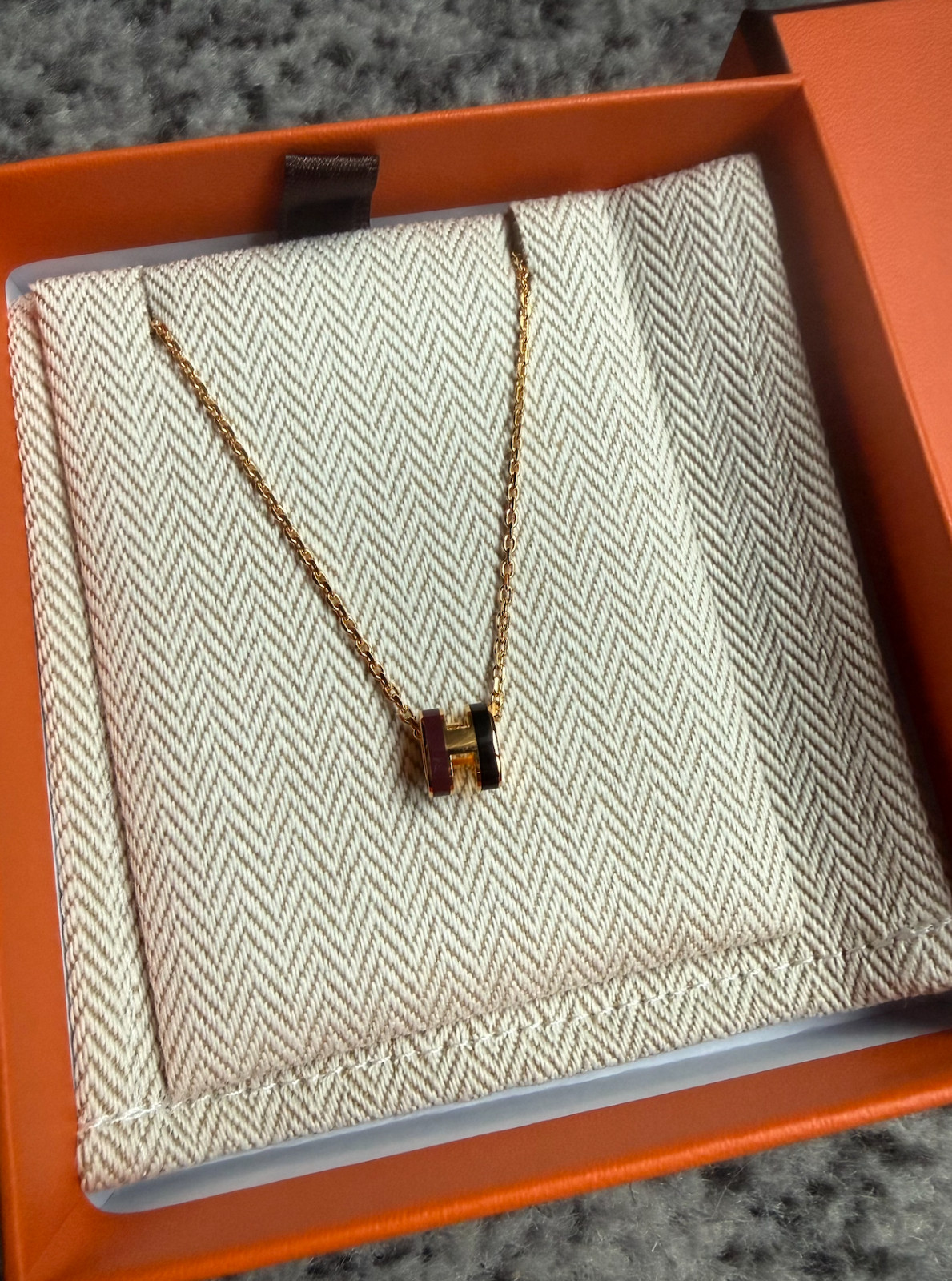 New HERMES Mini Pop H Rocabar Pendant Necklace Galaxie Gold Hardware GHW 2-tone