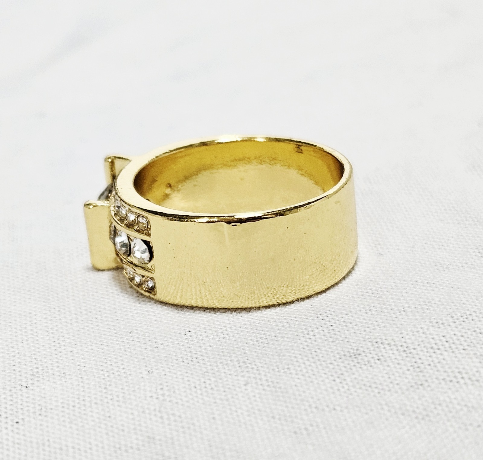 Gold Tone 2 Pc Ring Set Clear Crystal Wide Band Ring Band Ring Size 10 J15-3630