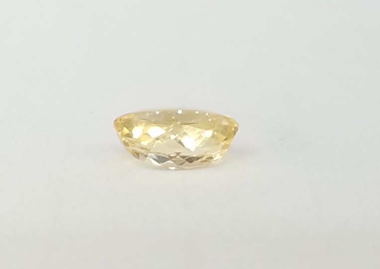 1.91 Carat oval cut precious Topaz loose Gemstone 9.3MM X 6.15MM