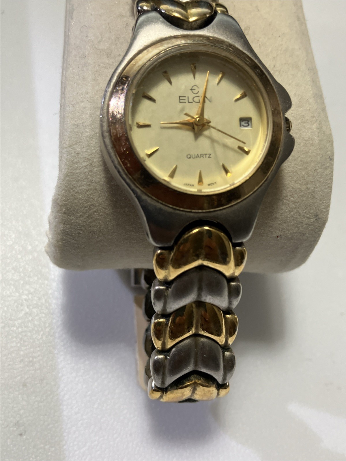 Elgin PreOwned Two Tone Quartz Watch EM885 Fresh Battery