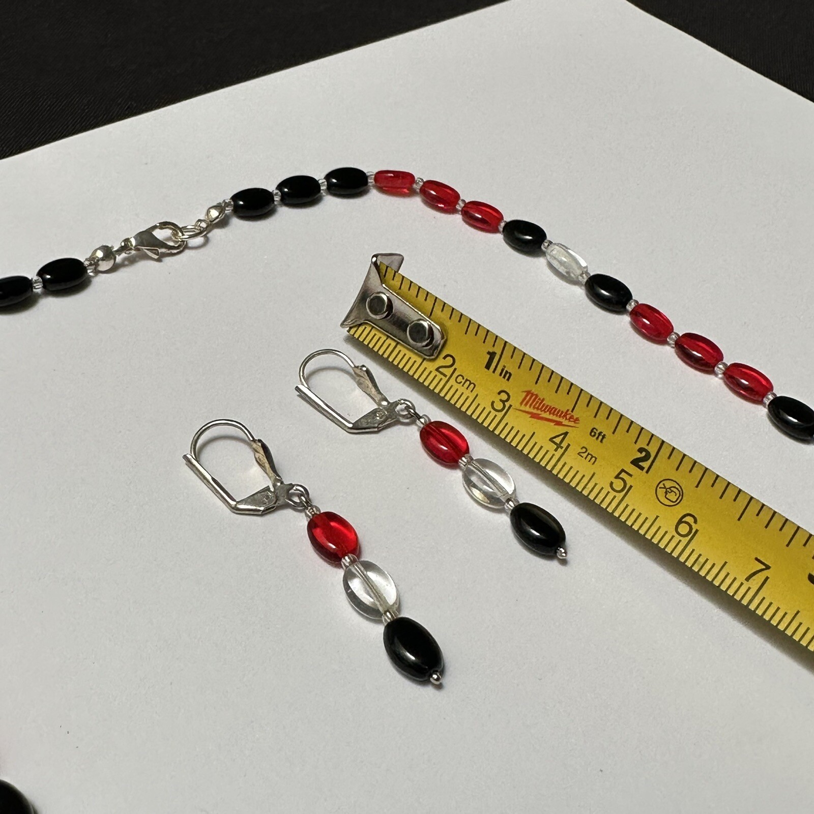 Black & Red Beaded Pierced Dangle Earrings & Necklace 19 1/2 Inch