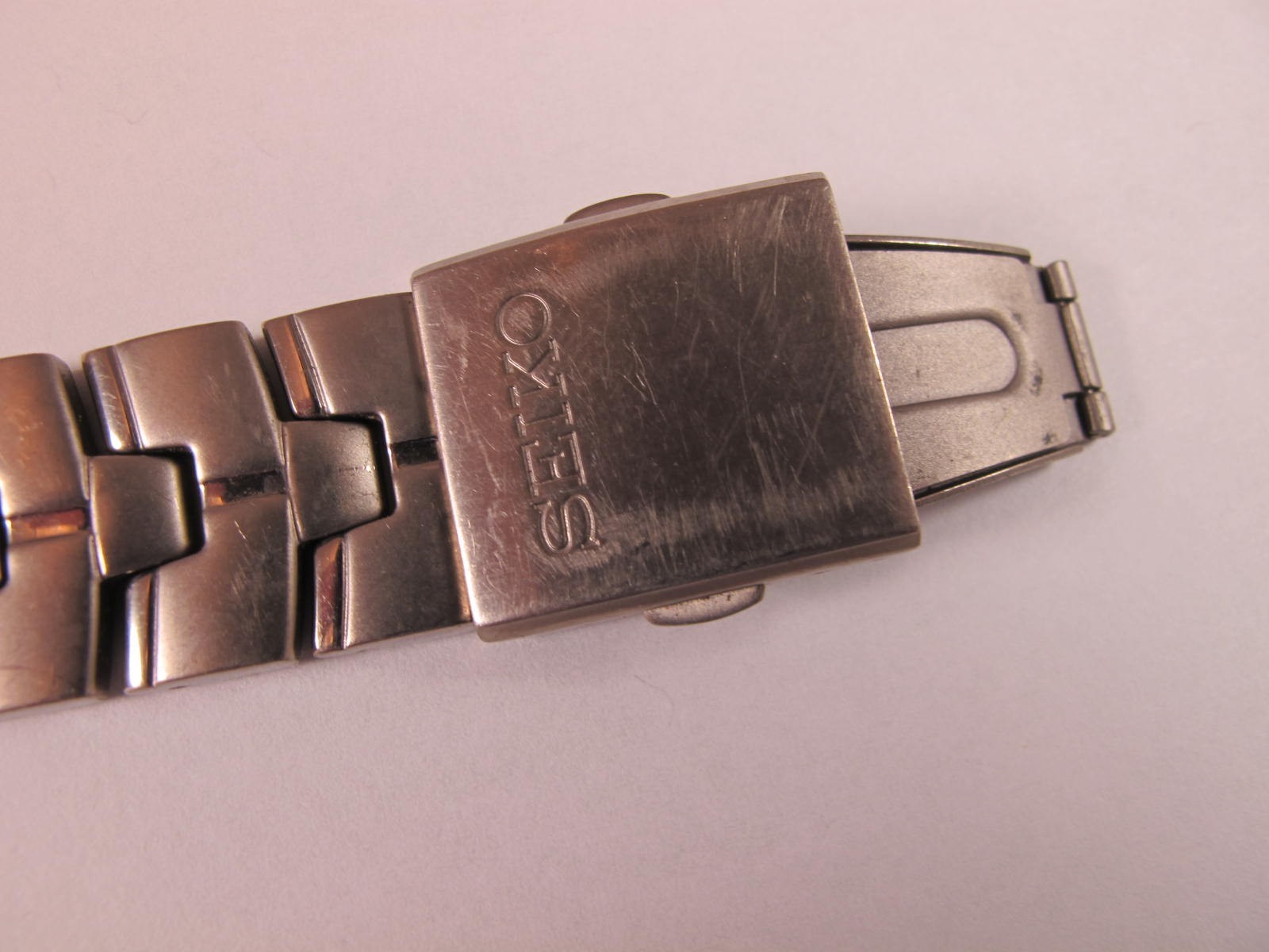 Seiko Kinetic Titanium 5M62-0C90 Watch 18mm Bracelet 48Y7