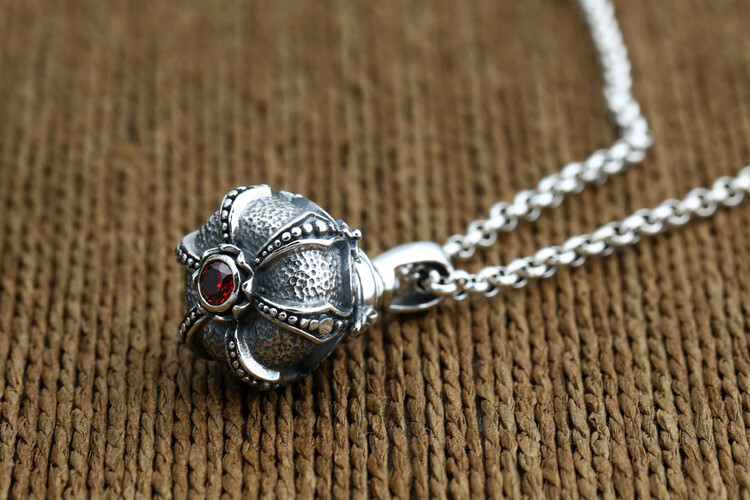 Vintage S925 Sterling Silver LOCKET Pendant PRAYER BOX Red Gem Textured Treasure