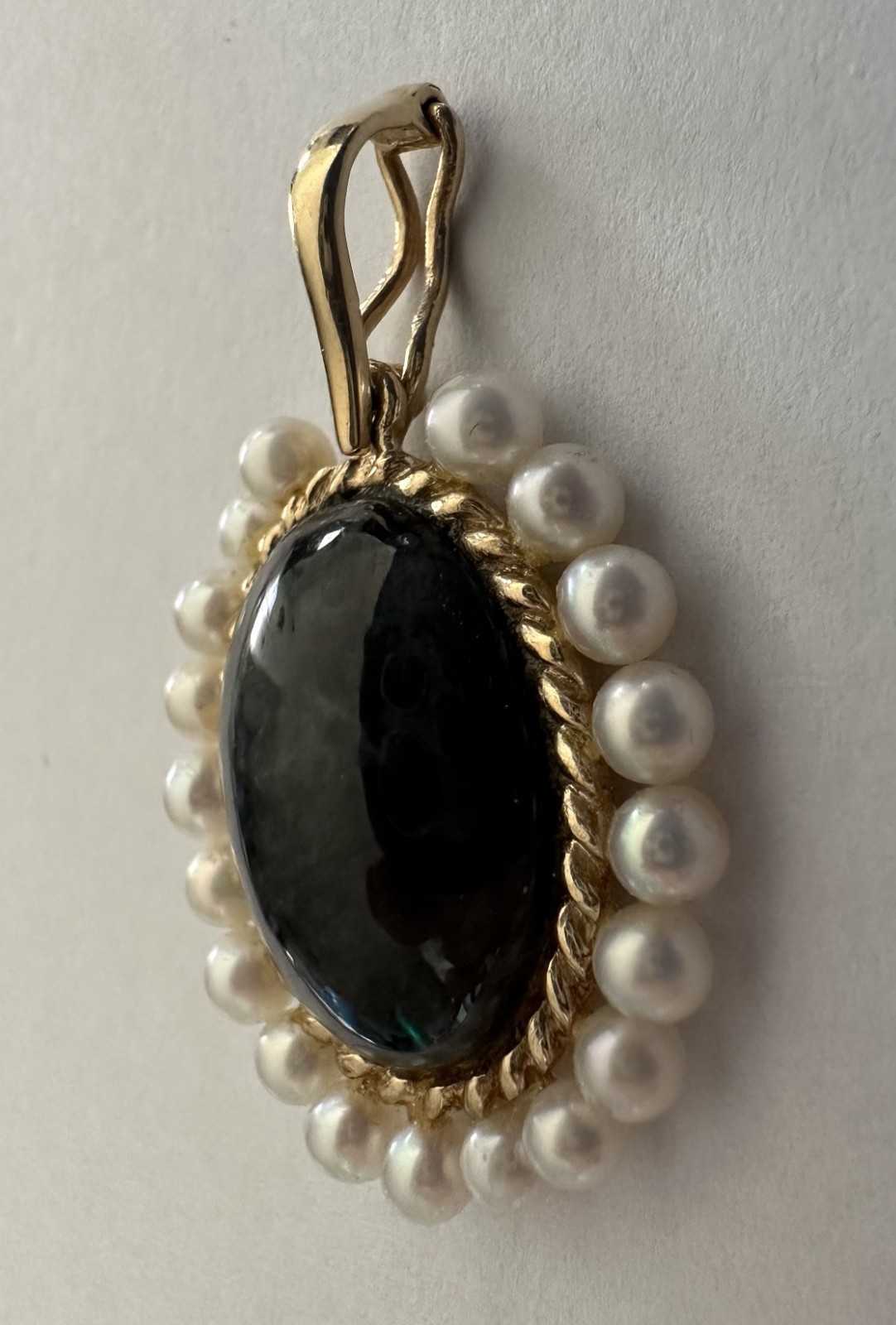 14k Yellow Gold Black/Dark Gray Stone Pearl Pendant Enhancer WV Hong Kong