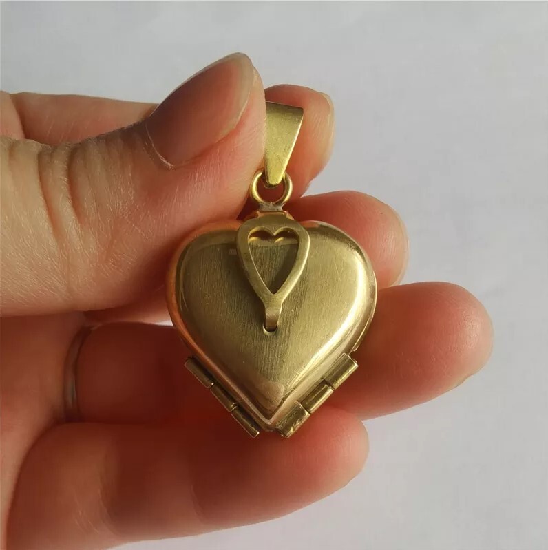 Four Photo Locket, Heart Shaped Locket Necklace Gold Jewelry – Gift
