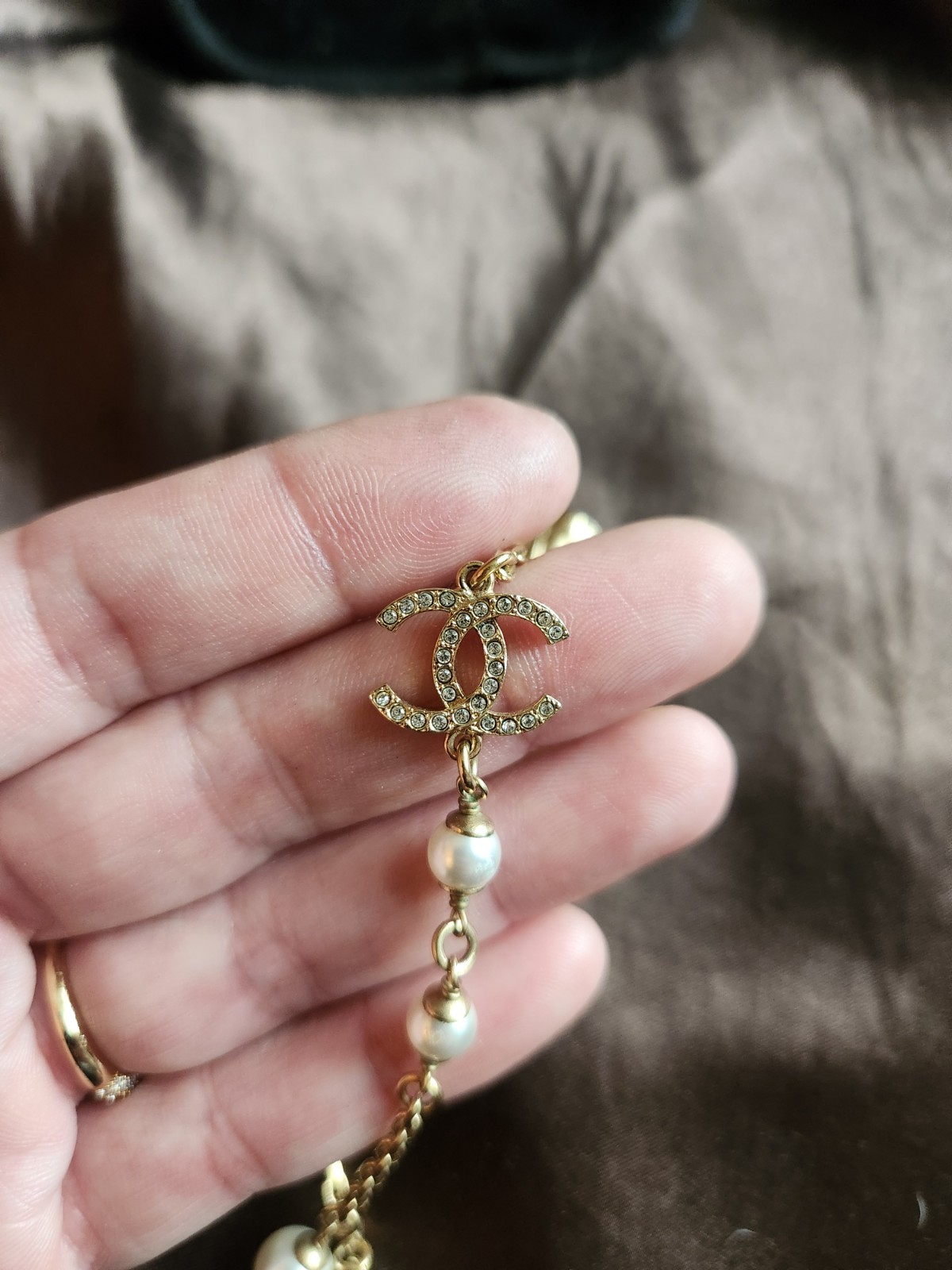 Designer CC Earbuds Attatchment Necklace (Authentic)