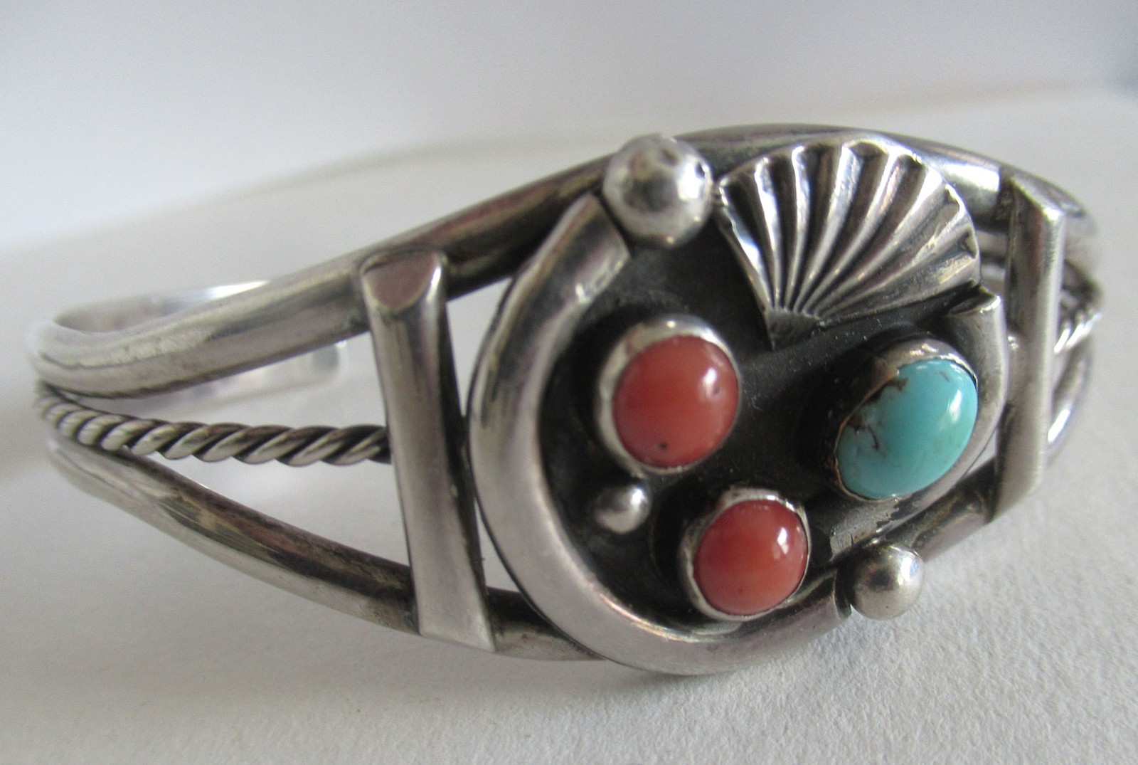 ERMA FRANCIS NAVAJO STERLING CUFF BRACELET, 6.50 INCHES WRIST, 1 INCH WIDE, 22 G