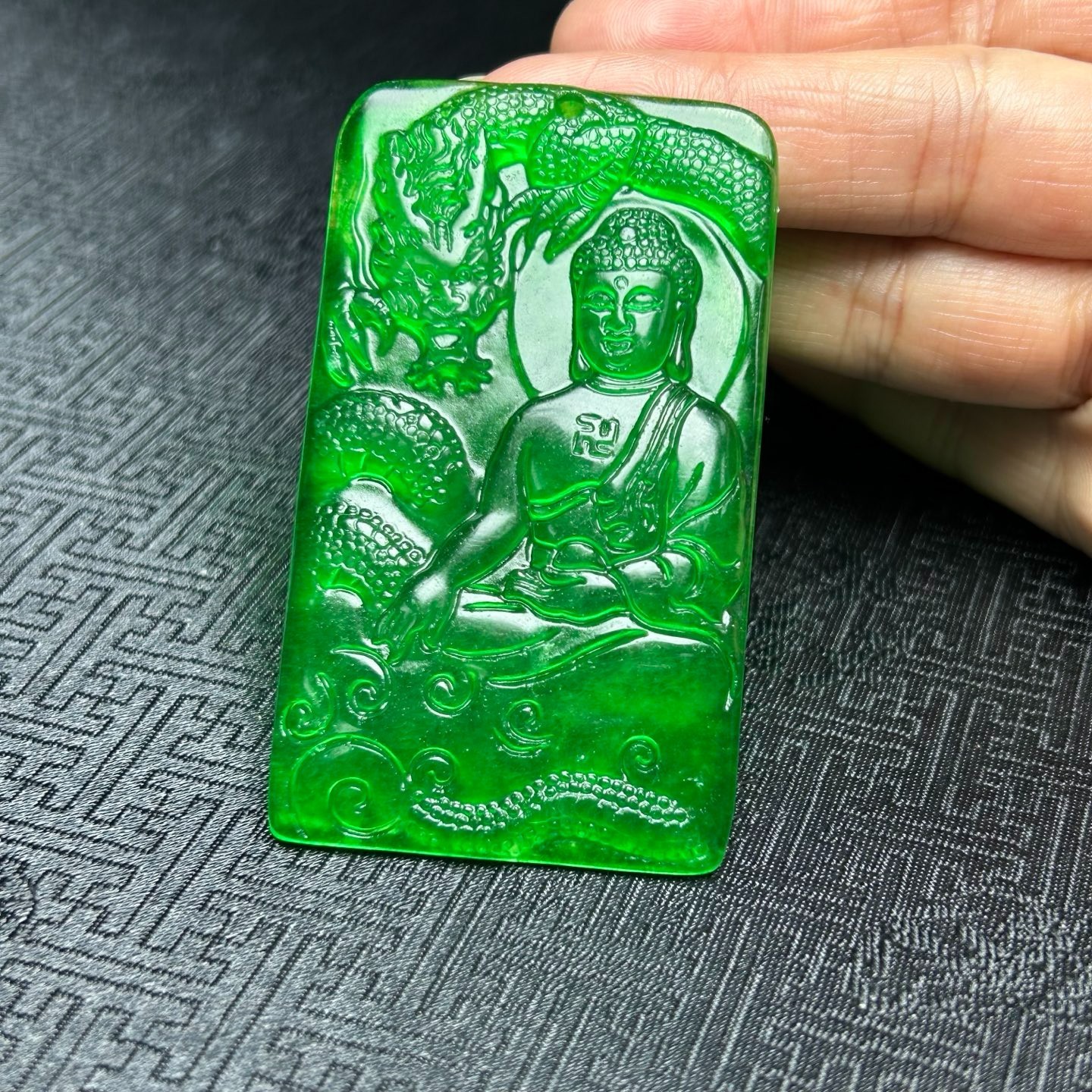 Nature ice green Burmese jade Jadeite carved Buddha luck amulet Pendant&Necklace