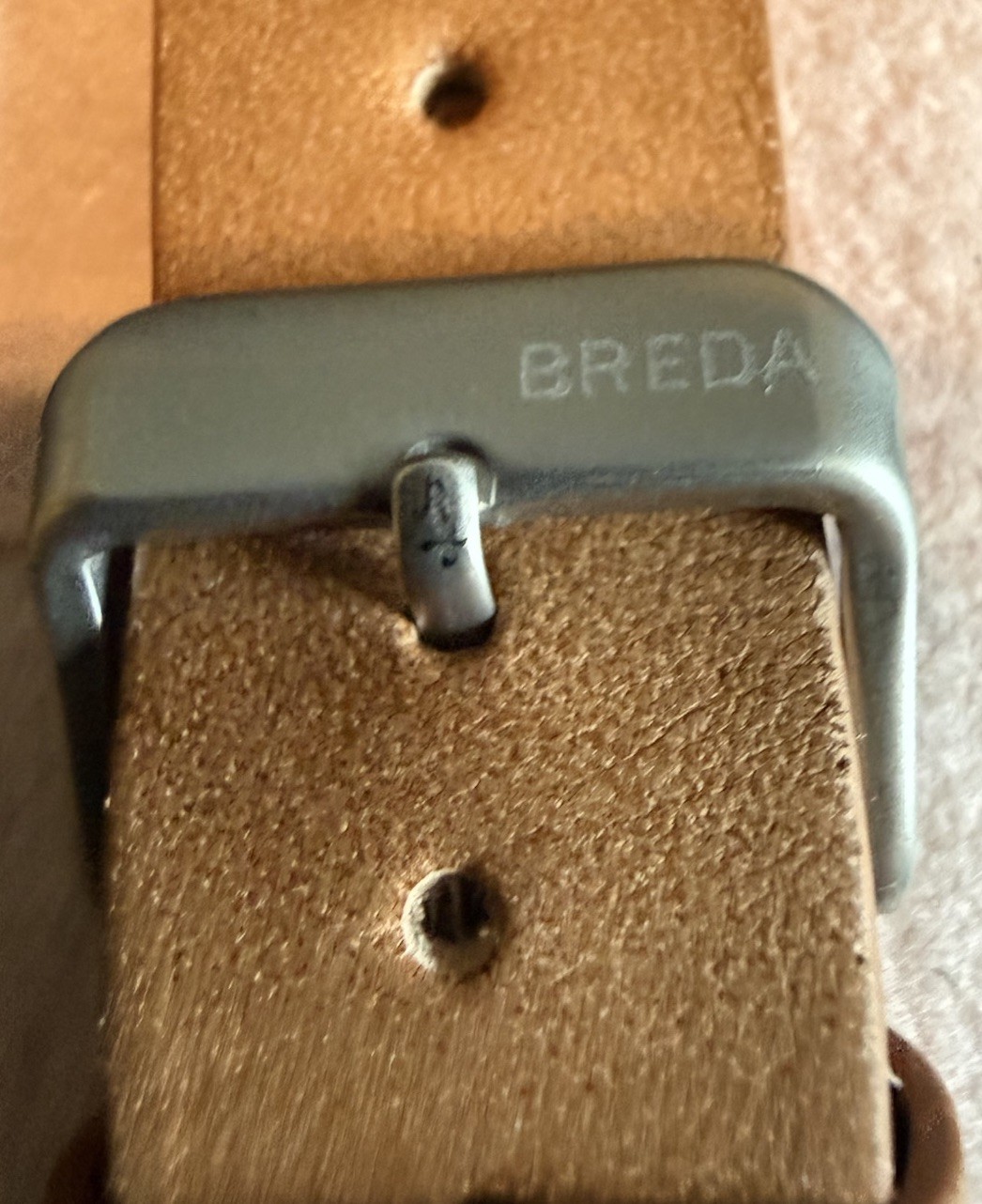BREDA 5020bp-a Genuine Leather Quartz Analog Men’s Watch