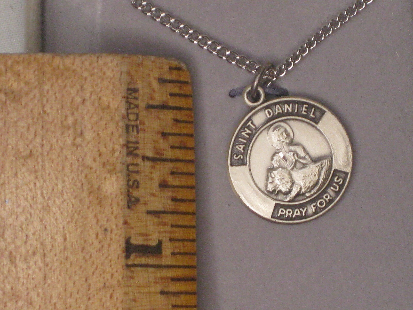 SAINT DANIEL PRAY Sterling Silver Medal Singer Christian pendant Jewelry