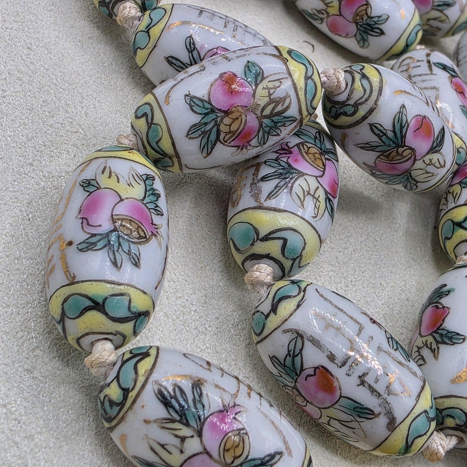 Vintage Chinese Export Hand Painted Porcelain Beads White With Flowers 24″
