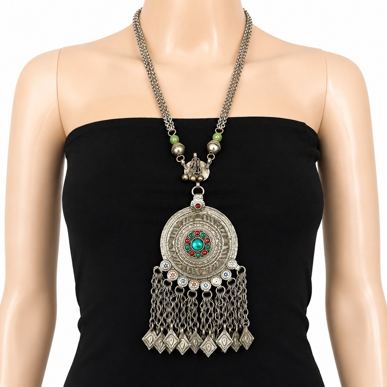 Silver Tone Rope Chain Statement Necklace Round Charm Pendant Red/Green Tassel