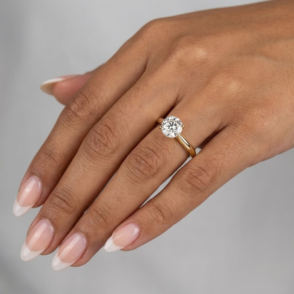 Solitaire Engagement Ring 18K Gold Classic Round 1.24 CT Lab-Grown Diamond D VS2